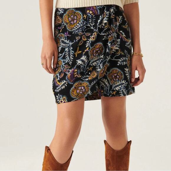 NWT ba&sh floral patterned Venice wrap skirt in Black - Picture 1 of 15